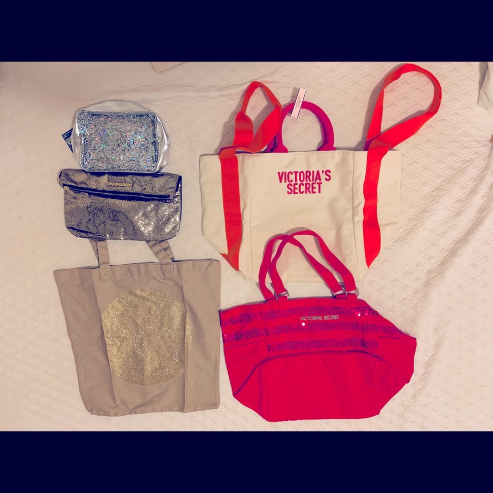 Victoria’s Secret tote bag cosmetic case